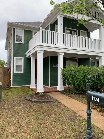 Building Photo - 1124 Misty Isle Dr