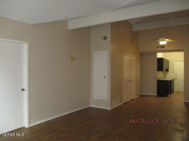 Building Photo - 946 Montera Rd