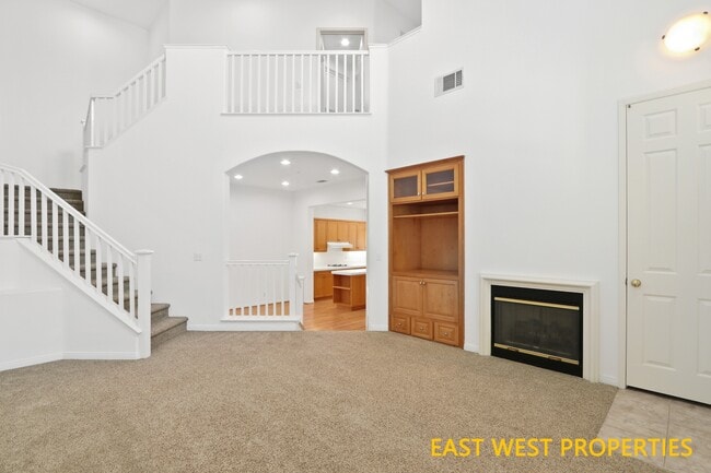 Building Photo - 42 Burlingame