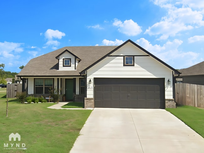 Primary Photo - 6615 S 18th Pl
