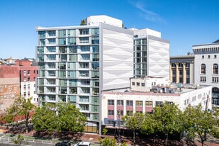 Building Photo - The Oak SF
