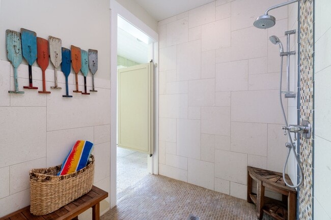 Building Photo - Stunning Fully-Furnished 3 Bedroom, 3.5 Bath Home With Pool and Spa on Quiet Beachside Lane Near ...