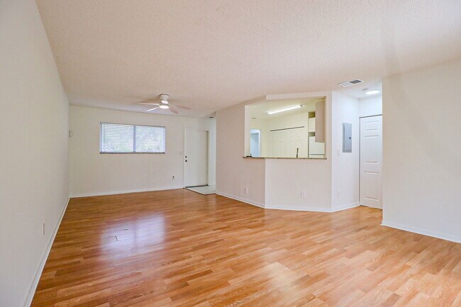 Building Photo - 3453 NW 44th St