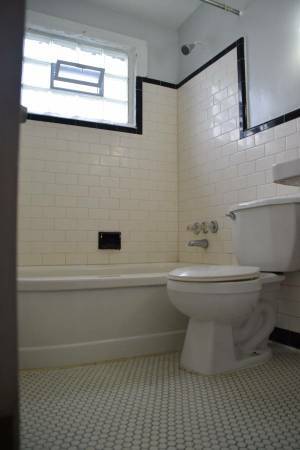 Building Photo - 669 Englewood Avenue