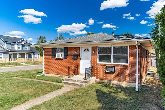 Building Photo - 4277 Wright Ave