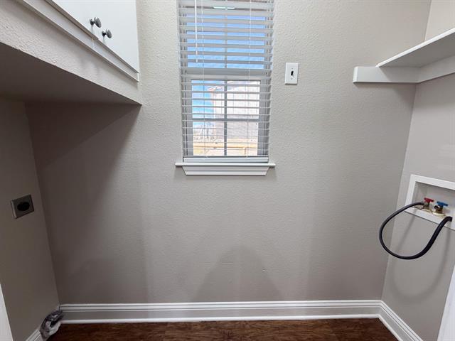 Building Photo - 1203 N Clay St