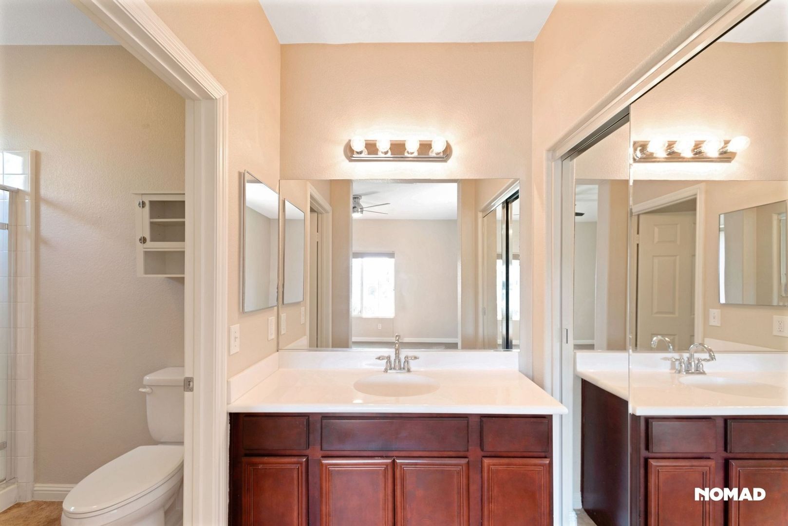 Building Photo - 3853 Mira Arena