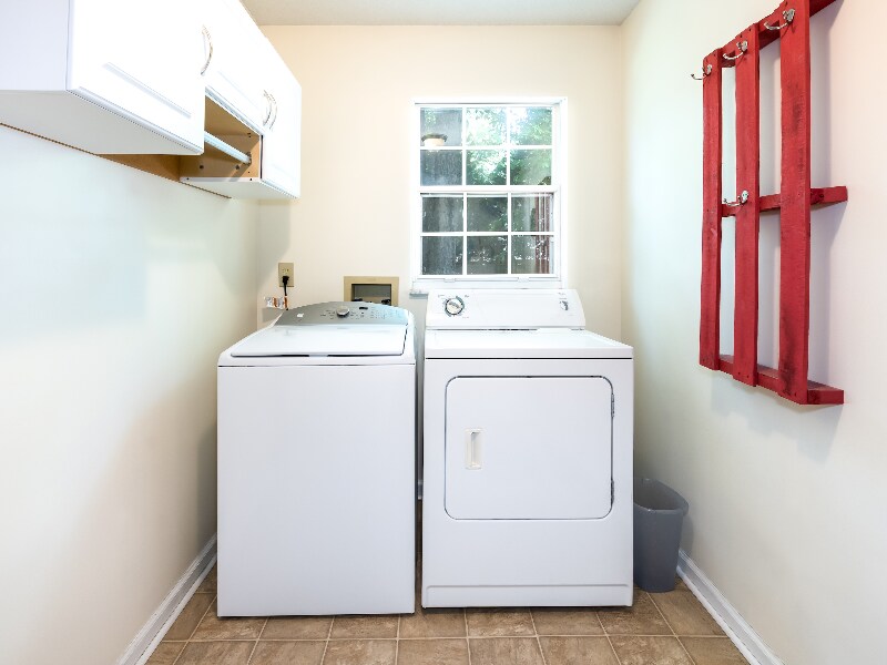 Building Photo - 2785 Flower Creek Way