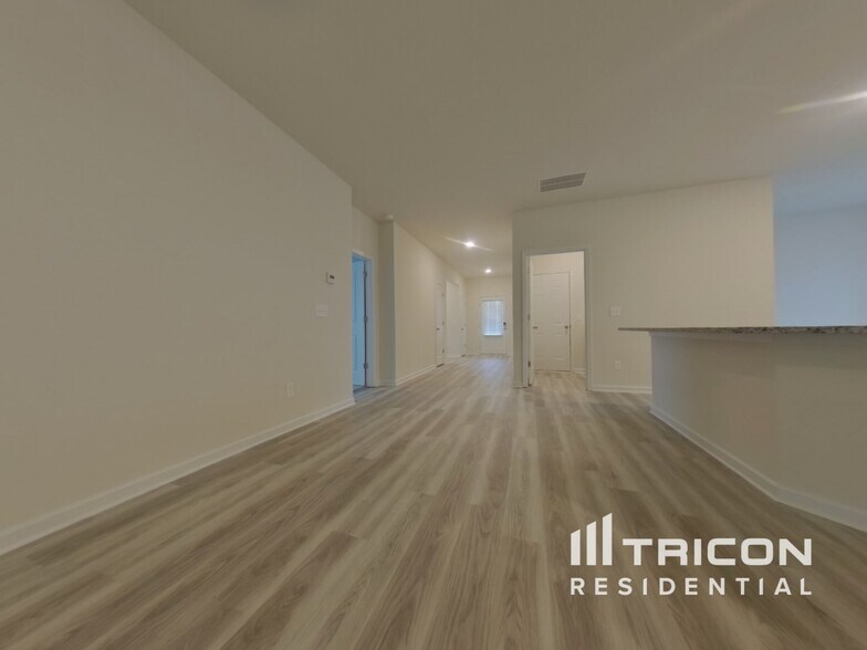 Building Photo - 451 Prescott Wy