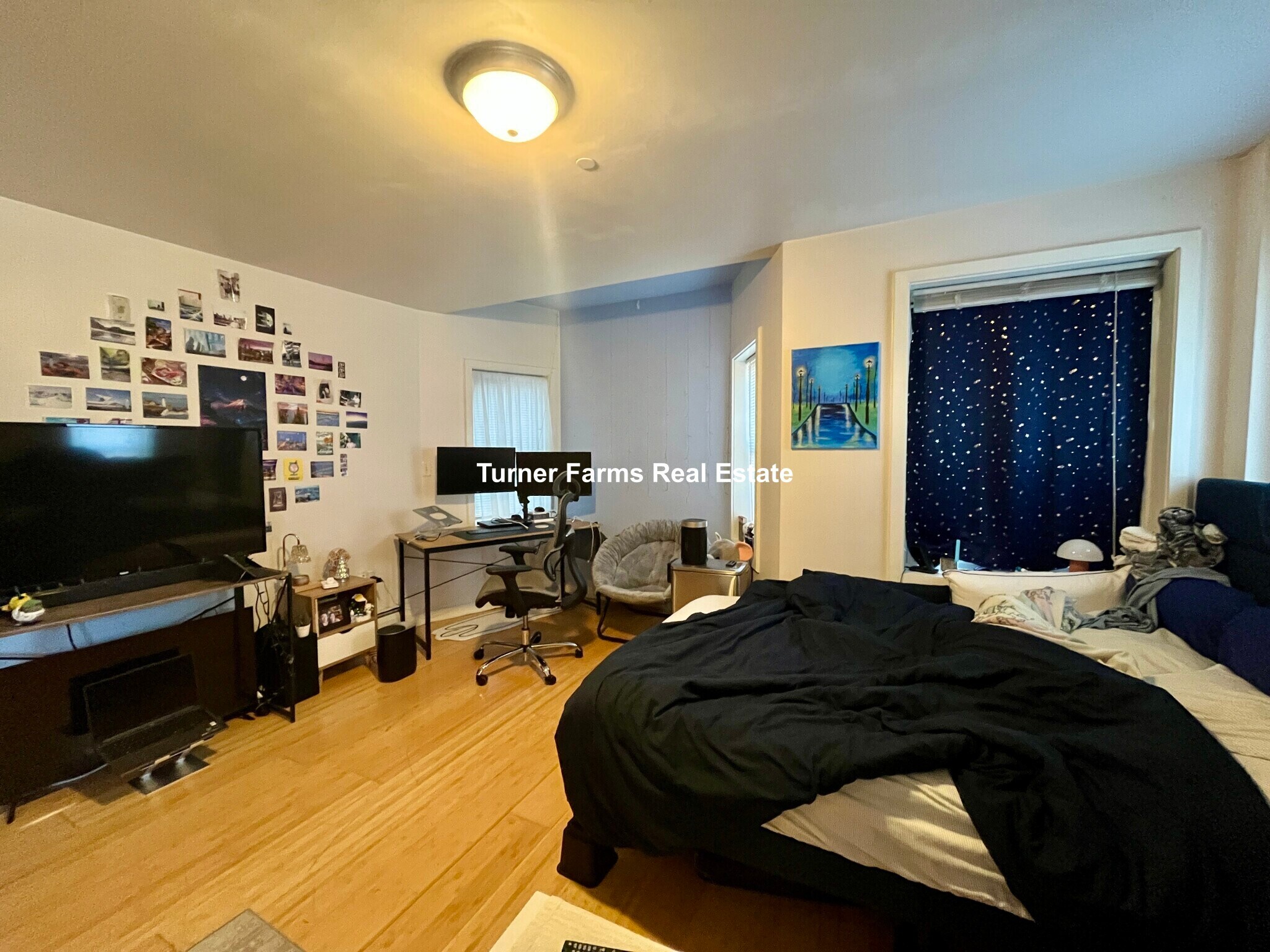 Building Photo - 461 Park Dr