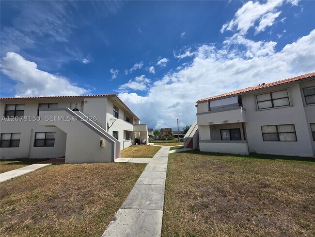 Building Photo - 14835 SW 80th St