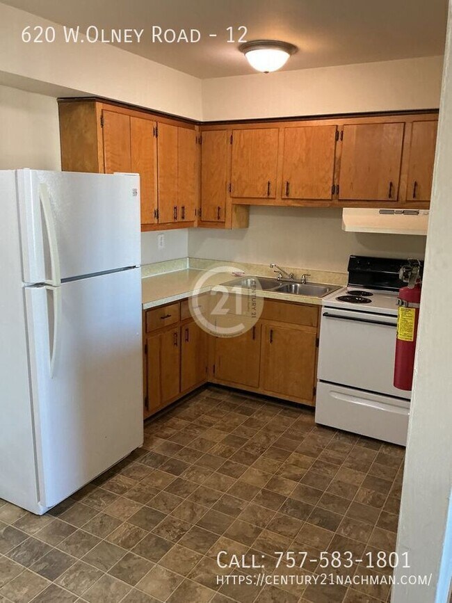 Building Photo - 620 W.Olney Road-12