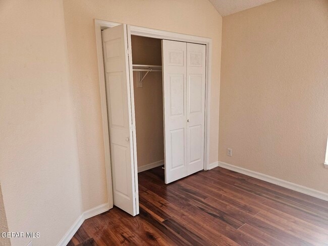 Building Photo - 11235 Kachina Dr