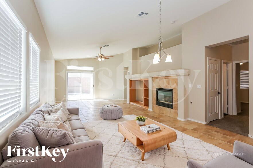 Building Photo - 7625 Burning Falls Dr