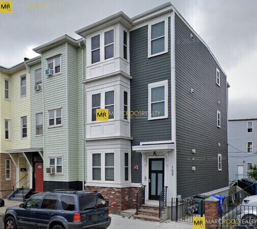 Building Photo - 161 Bennington St