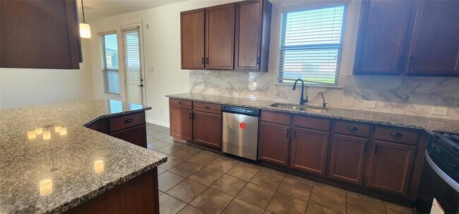 Building Photo - 25202 Wls Sta Ct