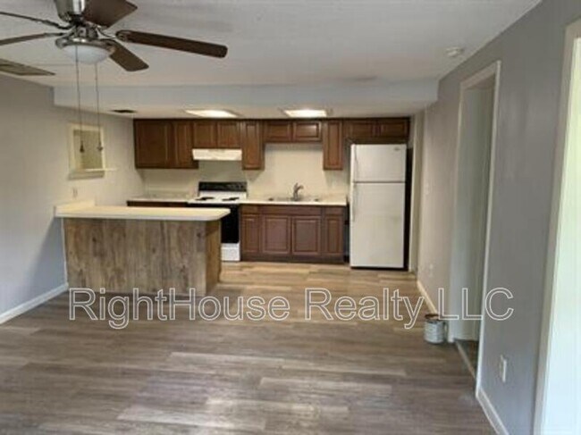 Building Photo - 420 Euclid Ave