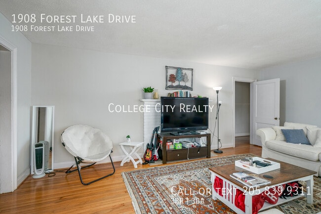 Building Photo - 1908 Forest Lake Dr