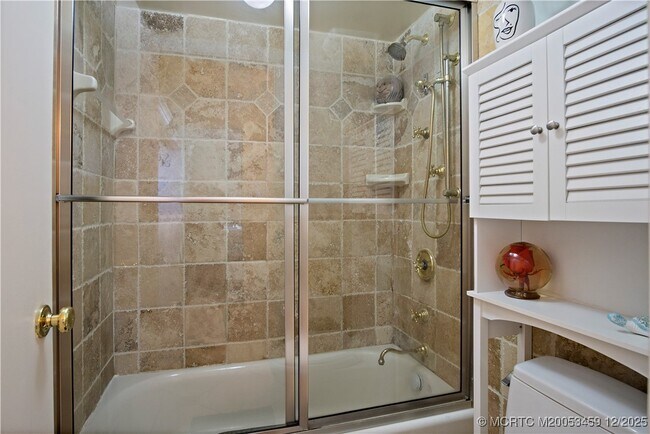 Building Photo - 9940 S Ocean Dr