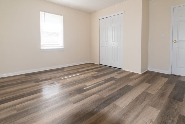 Building Photo - 3512 Brockton Ln