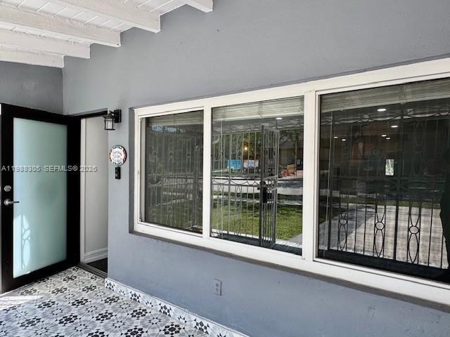 Building Photo - 1128 SW 21st Ave