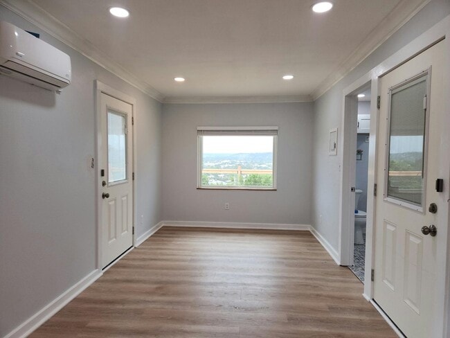 Building Photo - 100 Chula Vista Dr