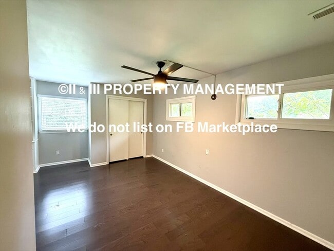 Building Photo - 5504 W 79th St