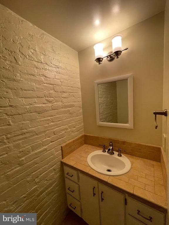 Building Photo - 2442 20th St NW