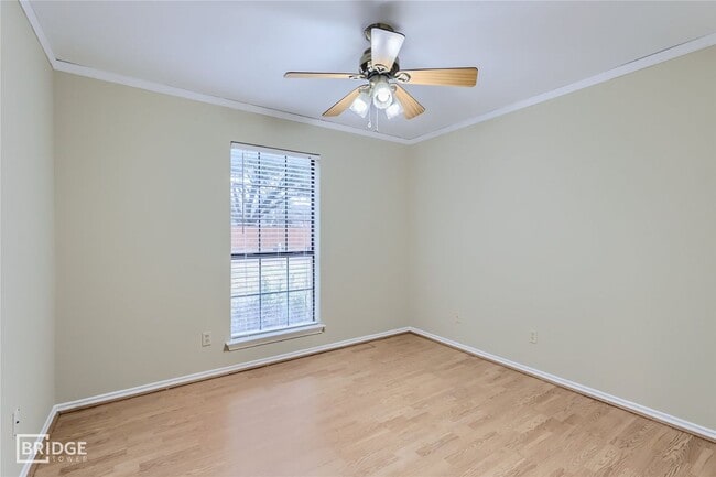 Building Photo - 2514 Amy Ave
