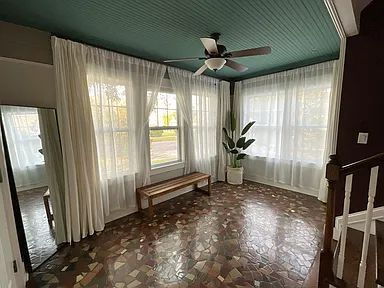 Building Photo - Fully Furnished Downtown St. Pete Craftsman | Walk to Hospitals & Waterfront