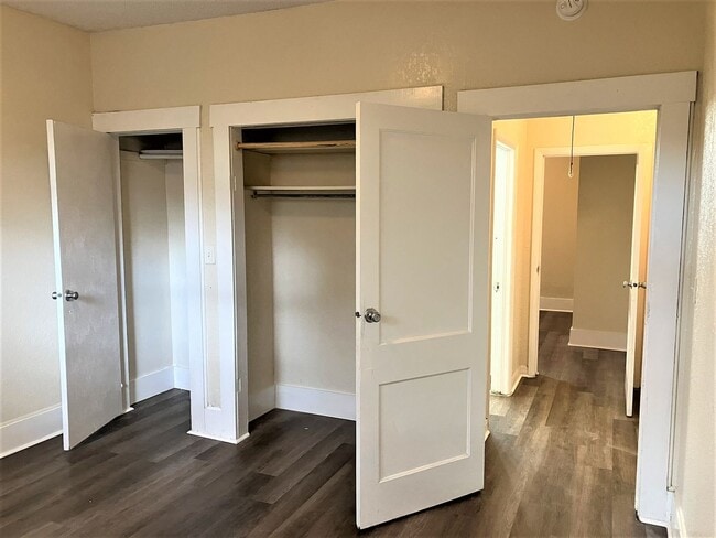 Building Photo - HUGE Dade City 3BR/1BA/1 Car Garage Home w...