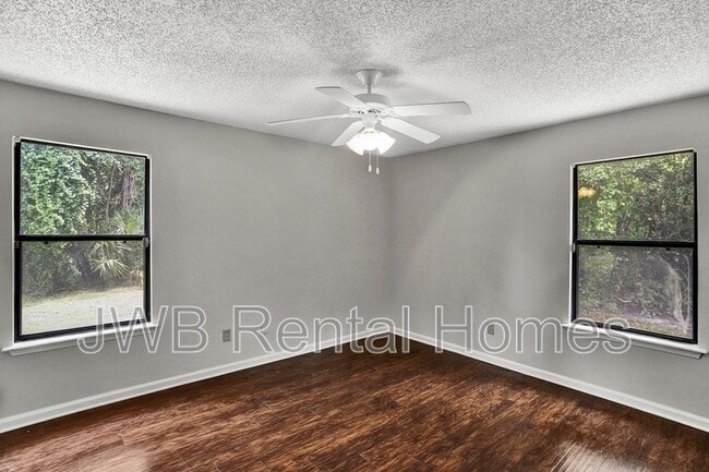 Building Photo - 11771 High Plains Dr E