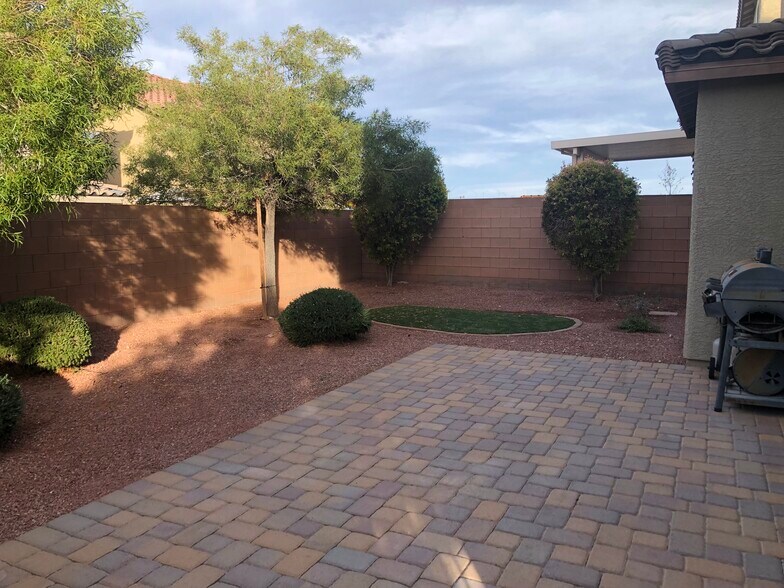 Building Photo - 6978 Foggy Mist Ave