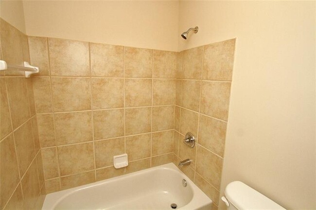 Building Photo - 1591 Heathermoor Way