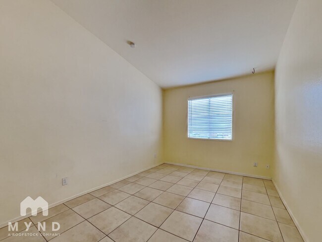Building Photo - 6642 W Pima St