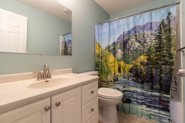 Building Photo - Spiral Staircase Loft Style One Bedroom in Brooklyn Park for $1,275.00/month!