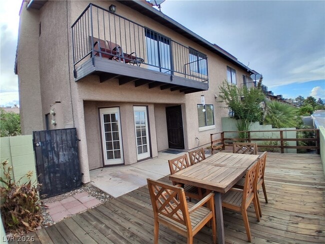 Building Photo - 3958 Delos Dr