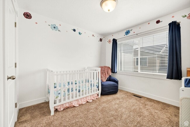 Building Photo - Townhome Rental in Spring Creek Community | Clubhouse, Pool & Community Amenities