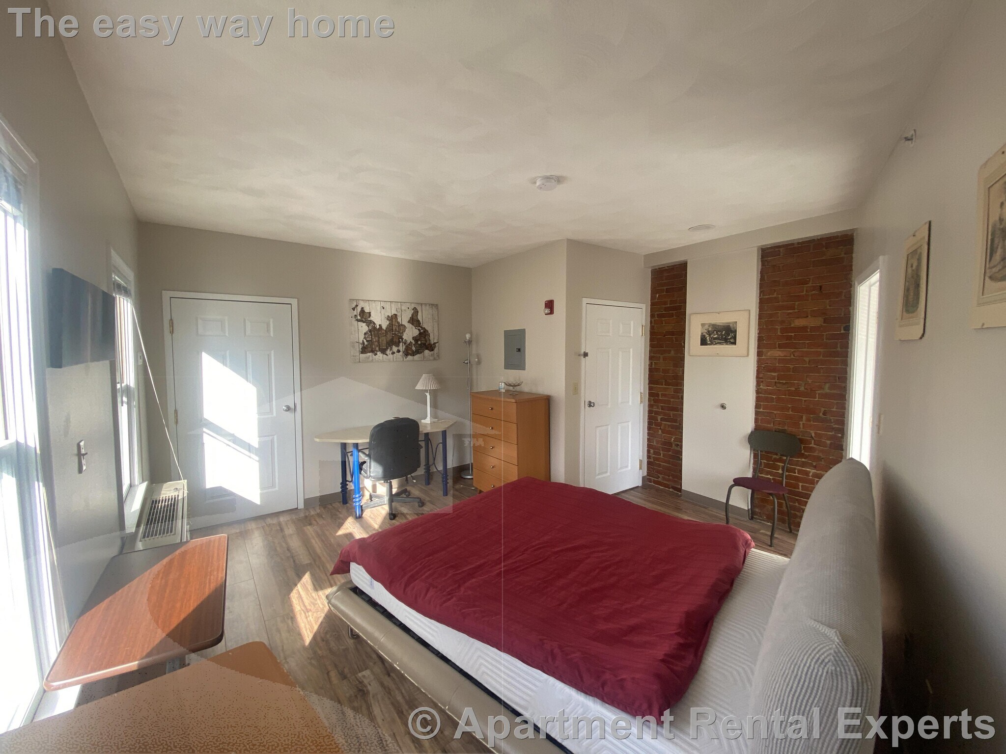 Building Photo - 364 Harvard St