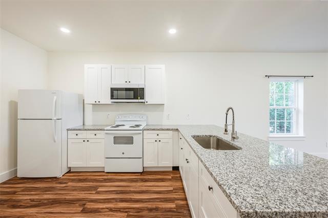 Building Photo - 3523 Herrling St