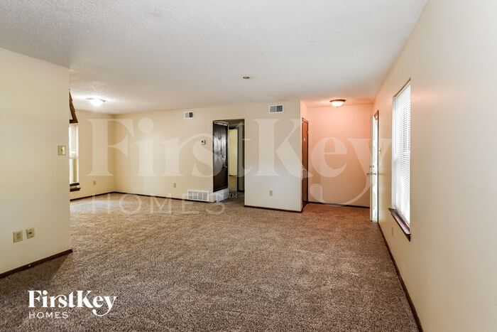 Building Photo - 4585 Knotty Oaks Dr