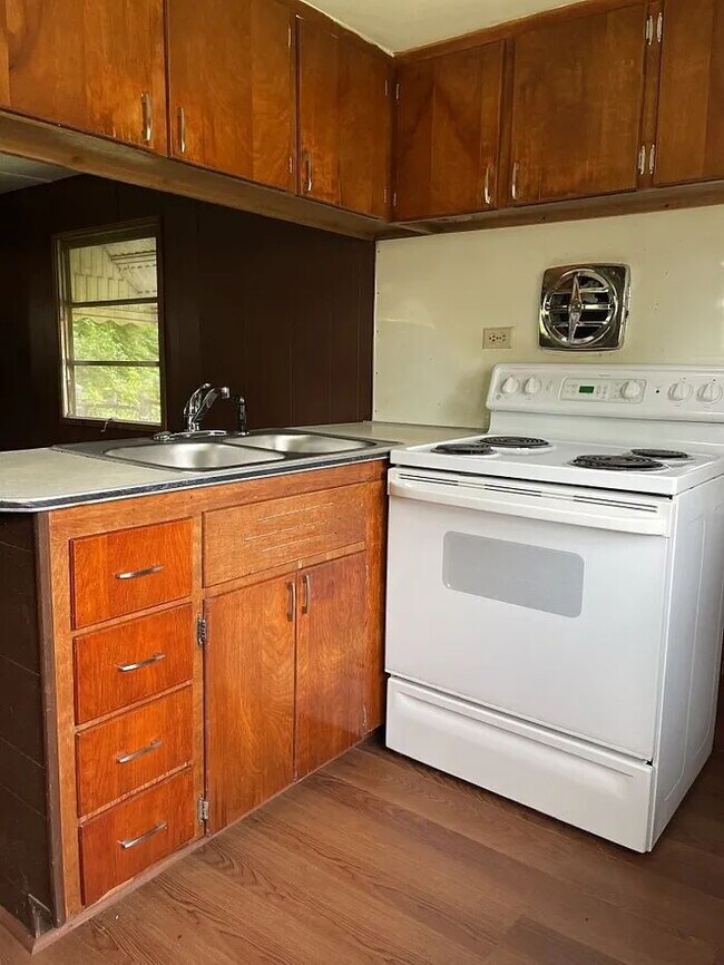 Building Photo - 2-Bedroom Mobile Home in Greenville