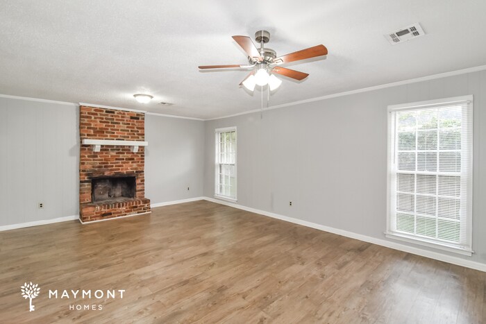 Building Photo - 665 Burlington Dr