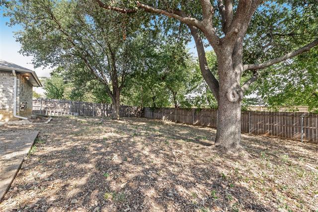 Building Photo - 2709 Typhon Dr