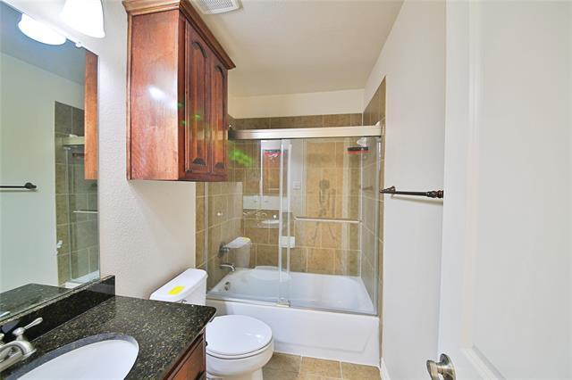 Building Photo - 778 Fall River Dr