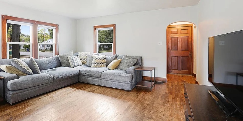 Building Photo - 973 Hickory Hill Dr