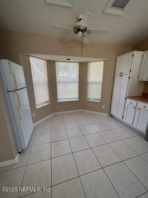 Building Photo - 625 Nautical Way