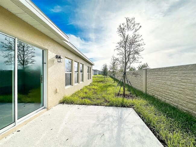 Building Photo - 2302 Burney Fls Ln