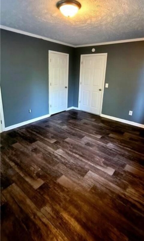 Building Photo - 434 Grimsley Rd