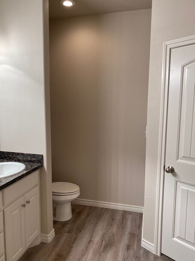 Building Photo - Beautiful Custom Brick Home "The Remington" Open Concept with huge backyard! JULY 1ST!